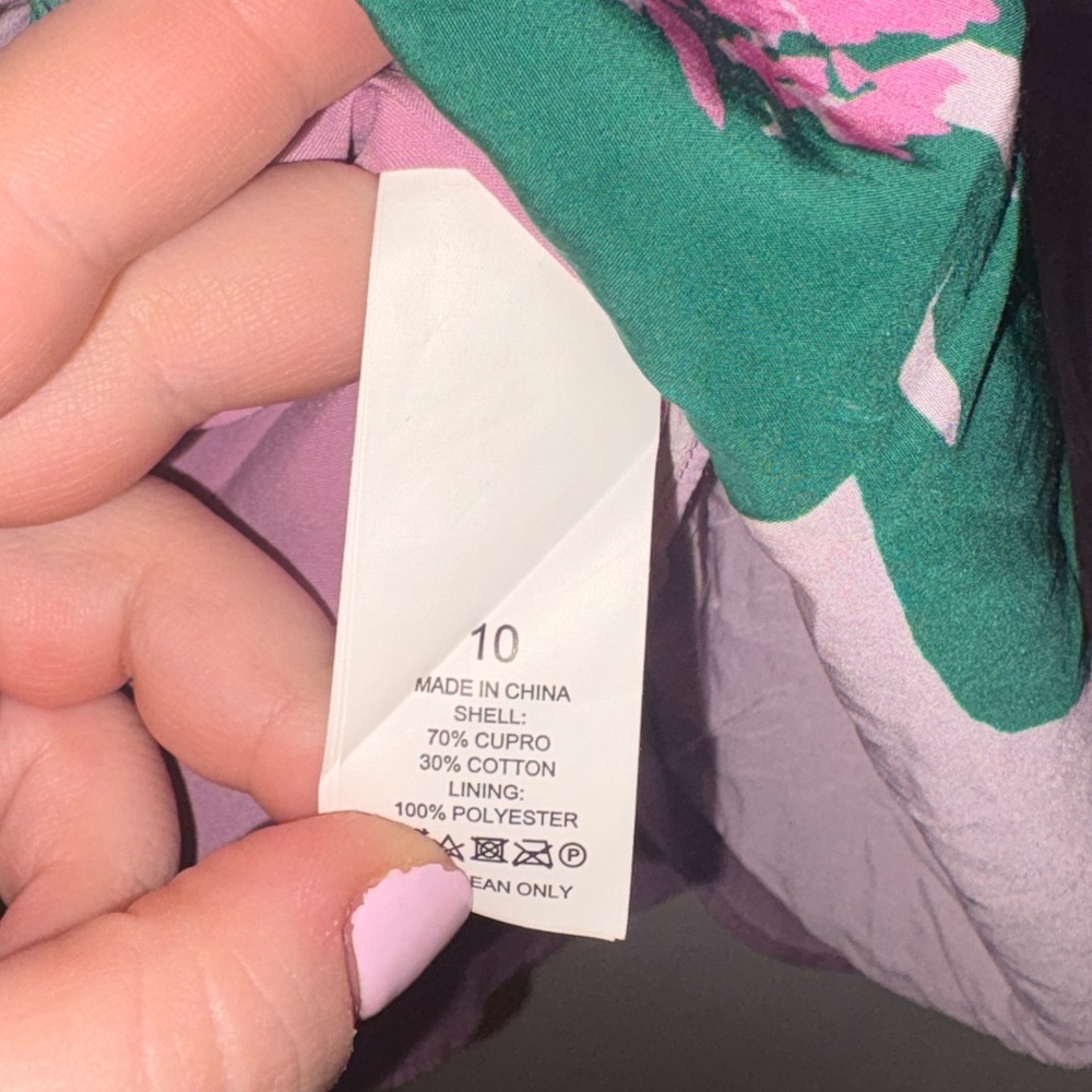 Kate Spade Lilac and Green Floral Short Sleeve Blouse 10 - Picture 4 of 7
